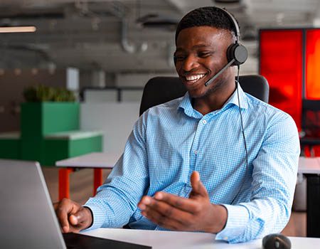 Contact centre co-pilot agent